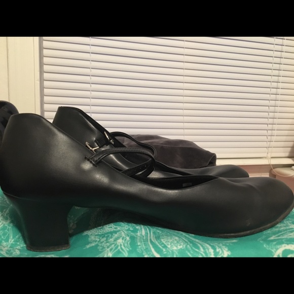 Character/Acting Stage Shoes - Picture 2 of 2